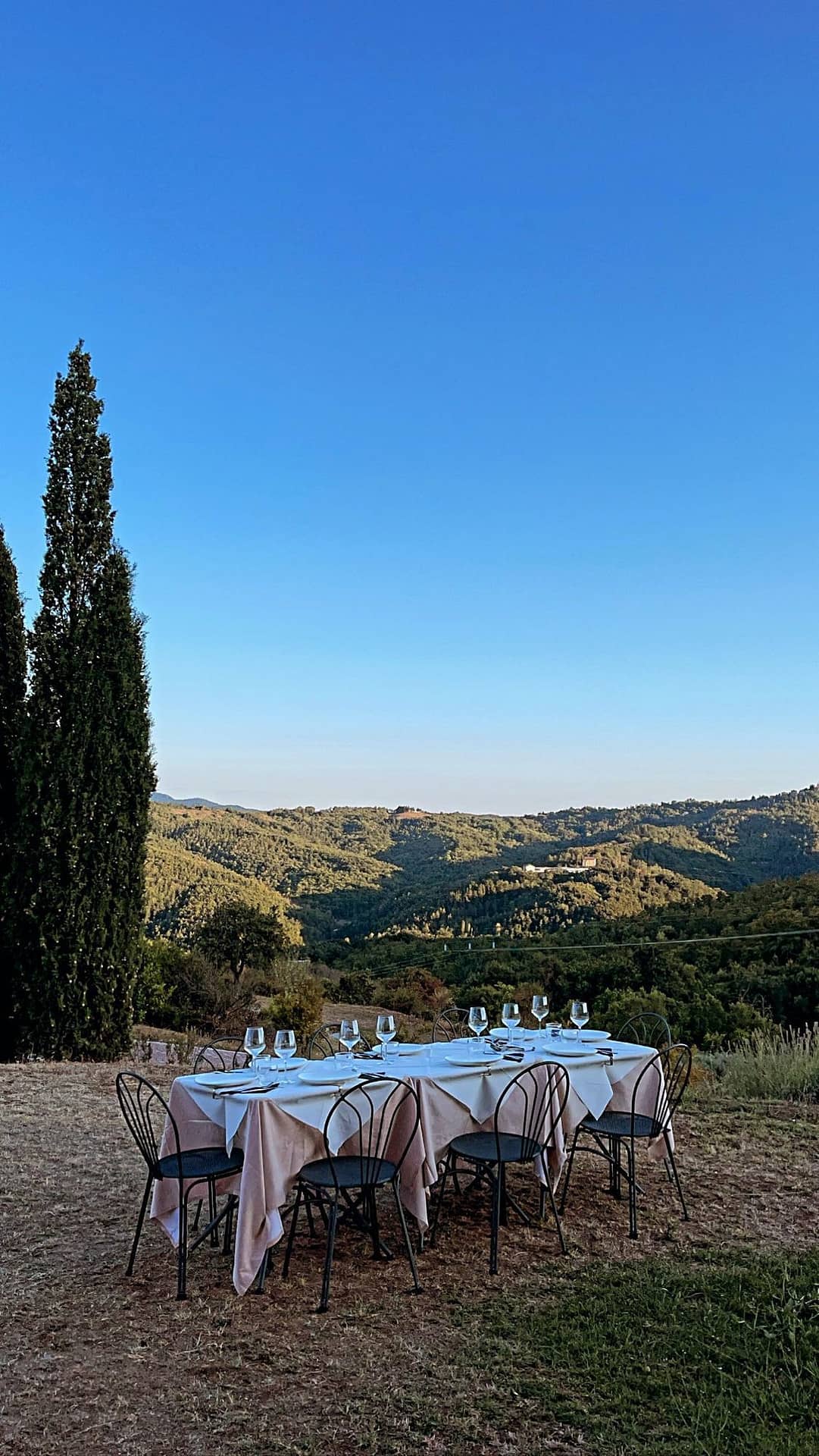 Outdoor Dining at Heima Ristorante - VIN Hotel - Wine Hotel Tuscany
